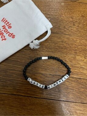 Little Words Project: “Choose Kindness”🖤